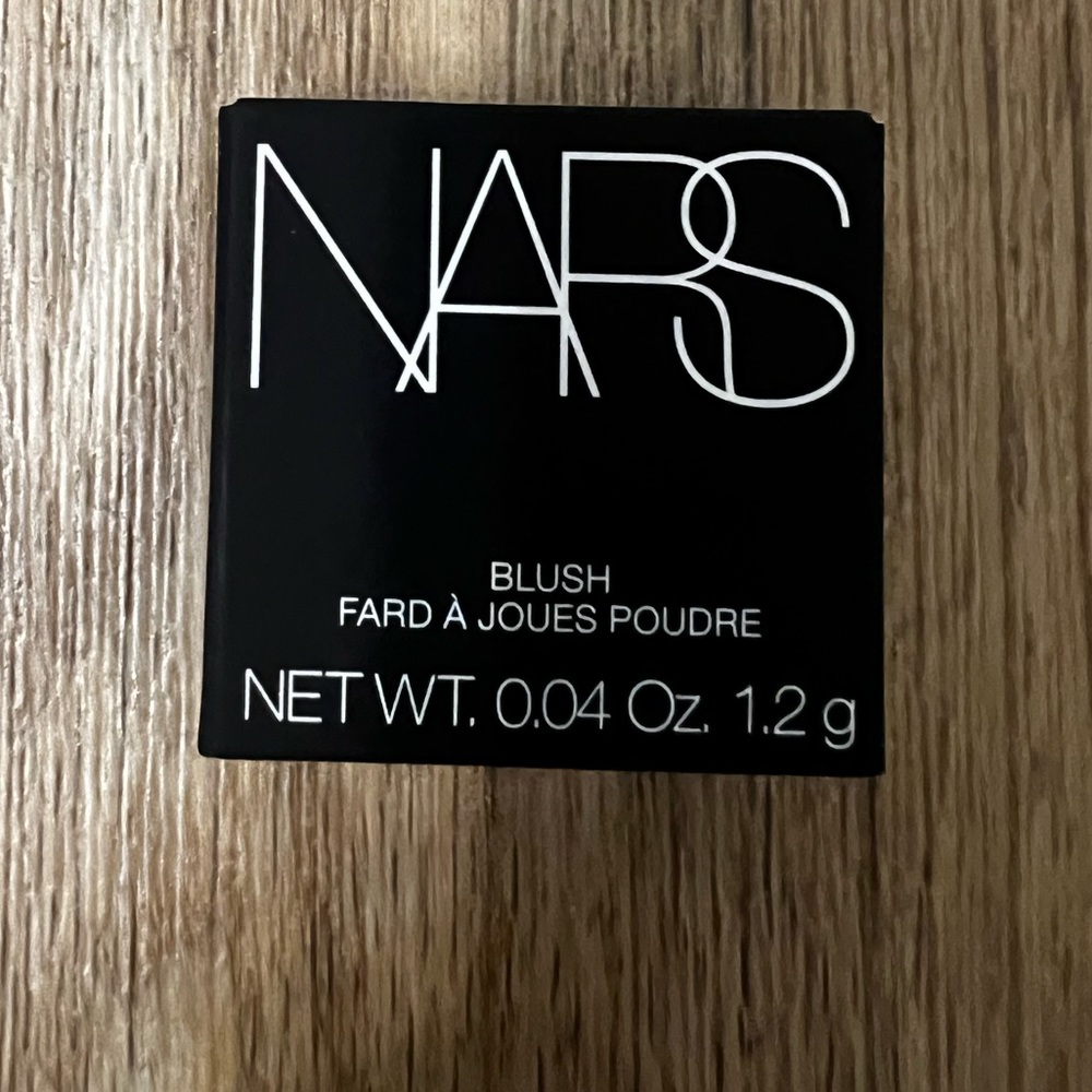 NWOT Prestige Sampler - Picture 3 of 9